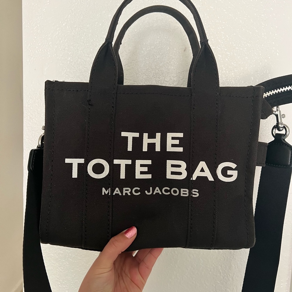 Marc jacobs mini tote